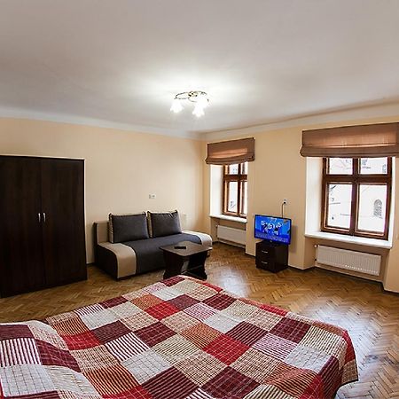 Apartament on Virmenska 12\10 Lviv Exteriör bild