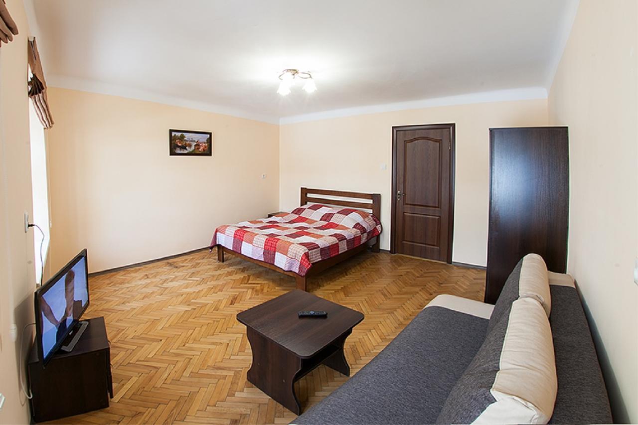 Apartament on Virmenska 12\10 Lviv Exteriör bild